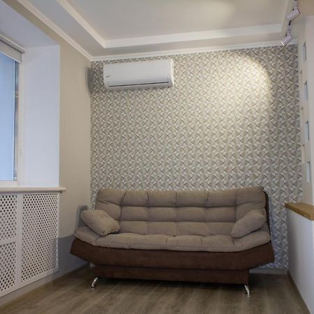 Уютная Vip-Студия В Центре. فينيتسا المظهر الخارجي الصورة